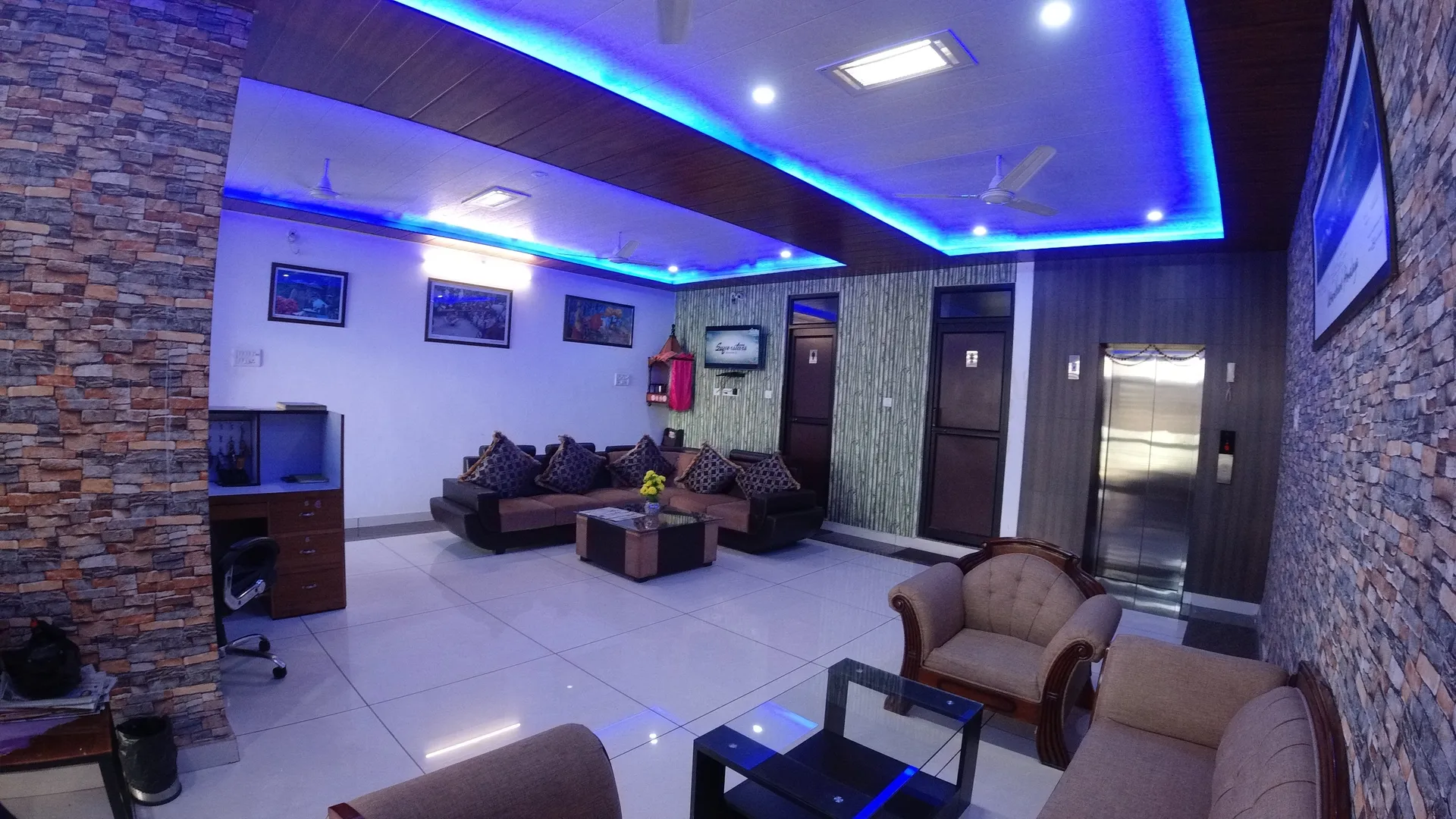 Hotel Aeradyo Inn Common Area