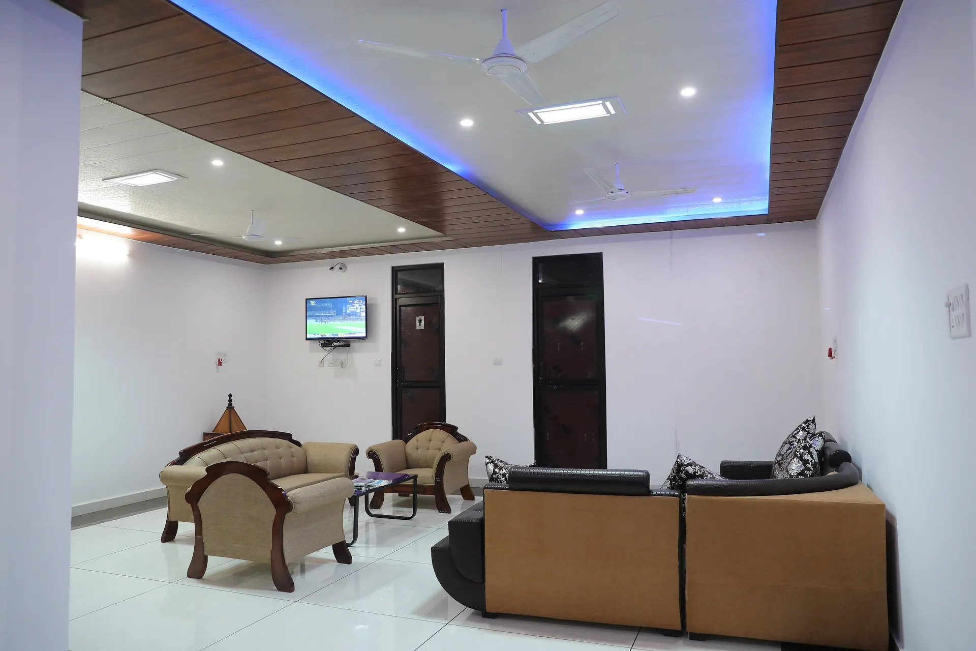 Hotel Aeradyo Inn Reception