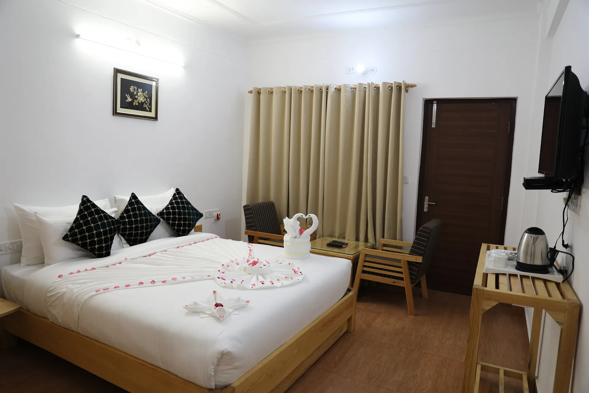 Hotel Aeradyo Inn Room