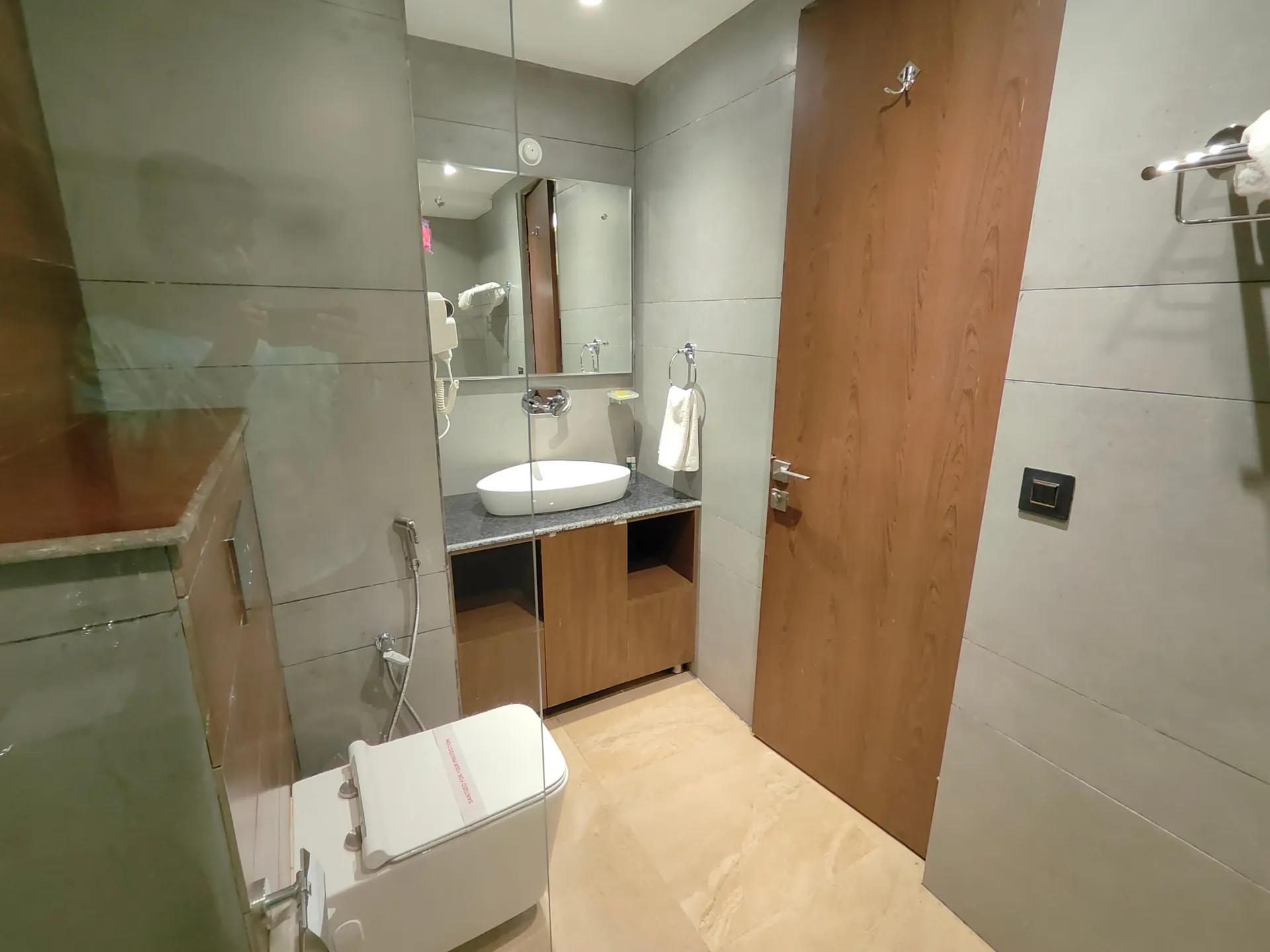 Sunita Elite Room