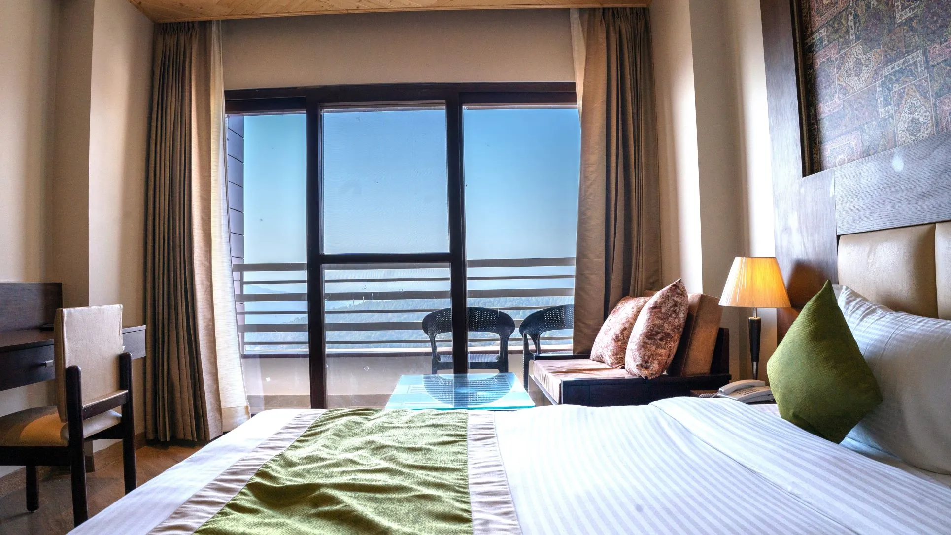 Sunita Elite Room