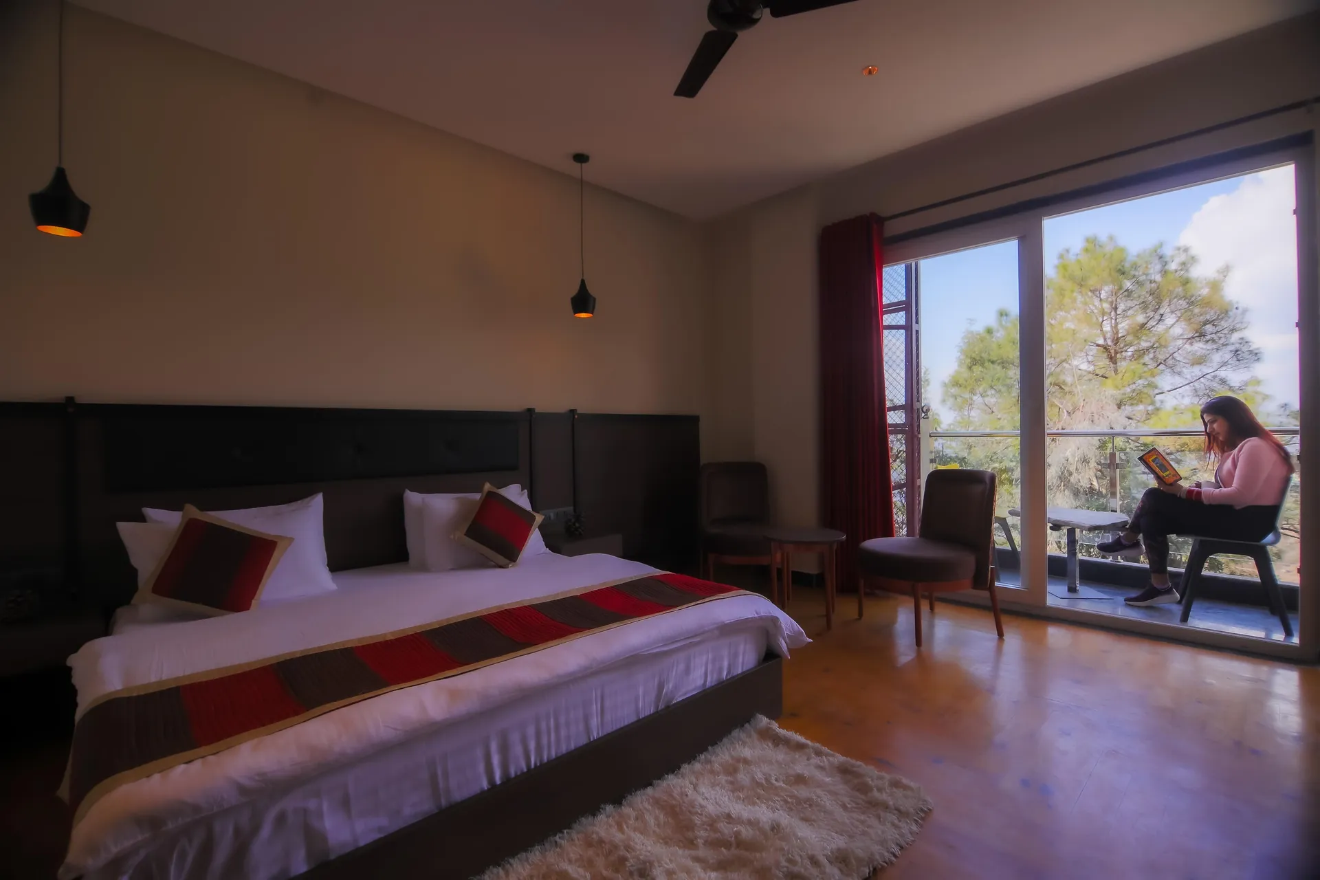 The Mountain Paradise Resort, Almora Room