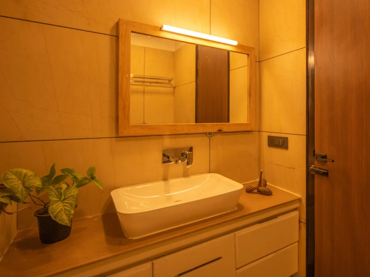 The Mountain Paradise Resort, Almora Washroom