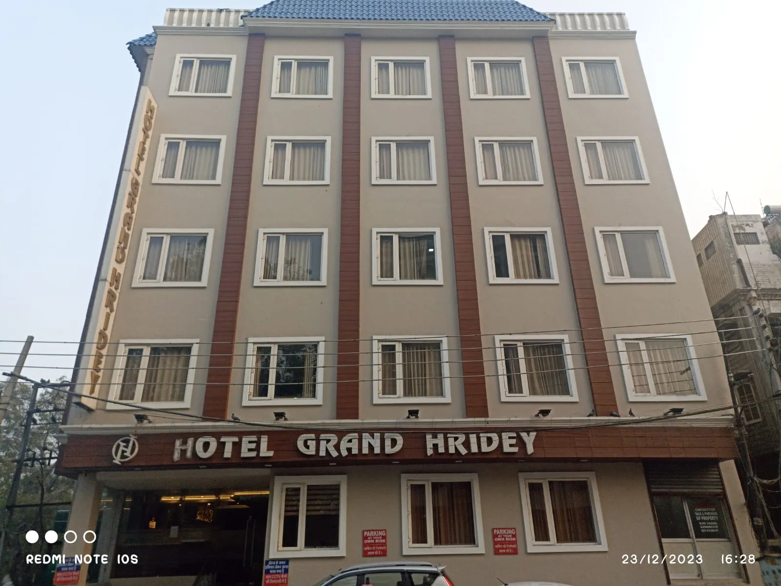 HOTEL GRAND HRIDEY Facade