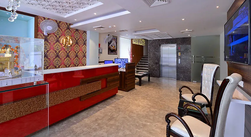 HOTEL GRAND HRIDEY Reception