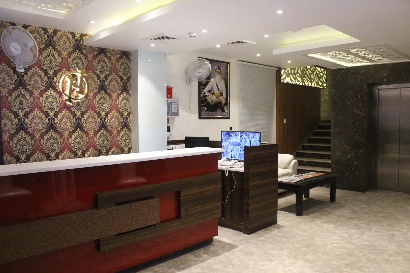 HOTEL GRAND HRIDEY Reception