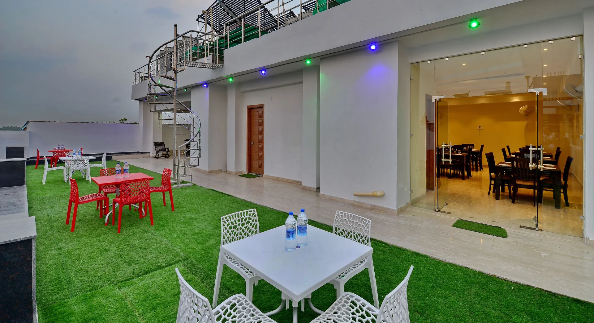 HOTEL GRAND HRIDEY Restaurant