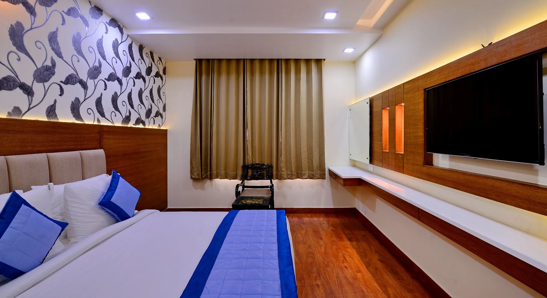 HOTEL GRAND HRIDEY Room