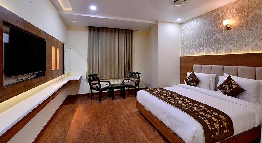 HOTEL GRAND HRIDEY Room