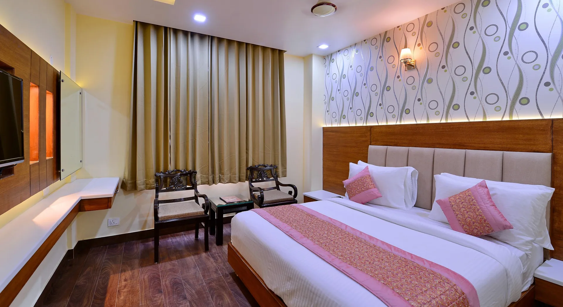 HOTEL GRAND HRIDEY Room
