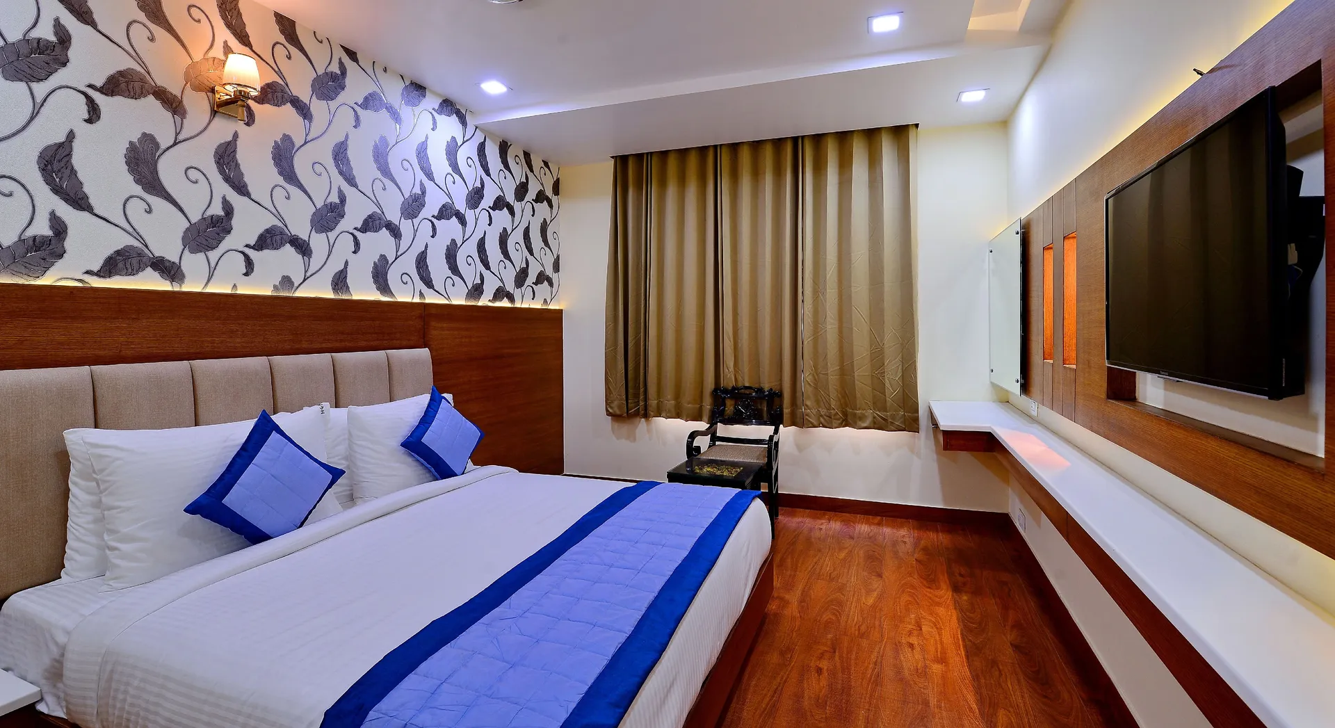 HOTEL GRAND HRIDEY Room