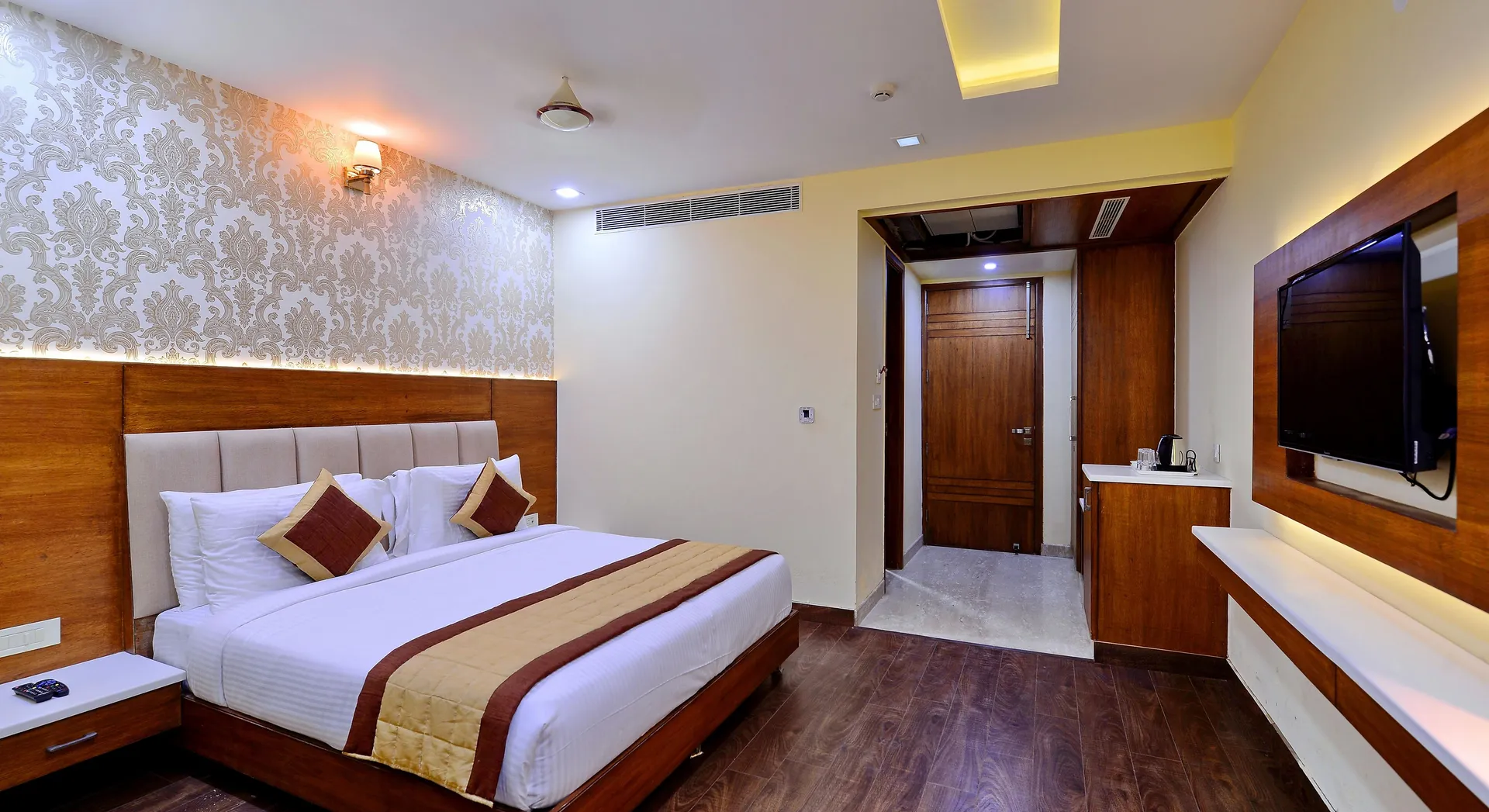 HOTEL GRAND HRIDEY Room