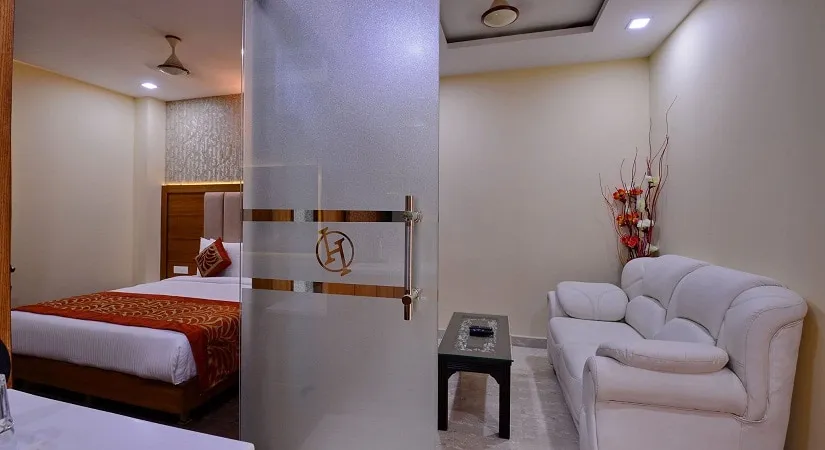 HOTEL GRAND HRIDEY Room