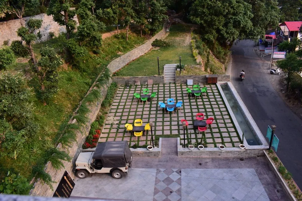 Aaroham The Watergate Hotel Bhimtal Outdoors