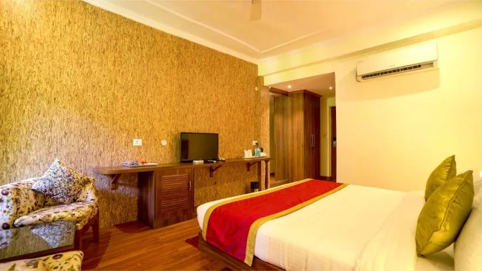 Aaroham The Watergate Hotel Bhimtal Room