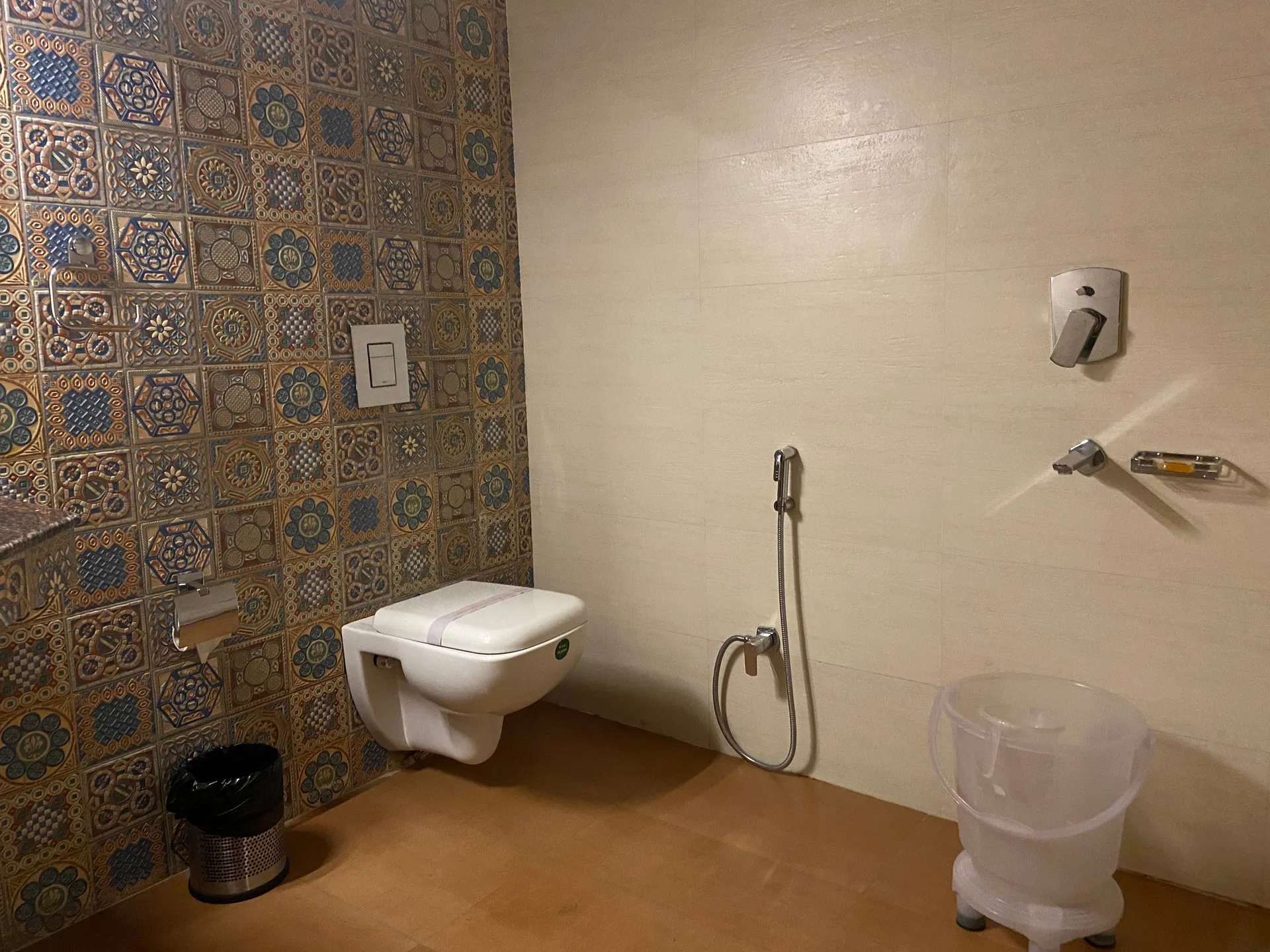 Aaroham The Watergate Hotel Bhimtal Room