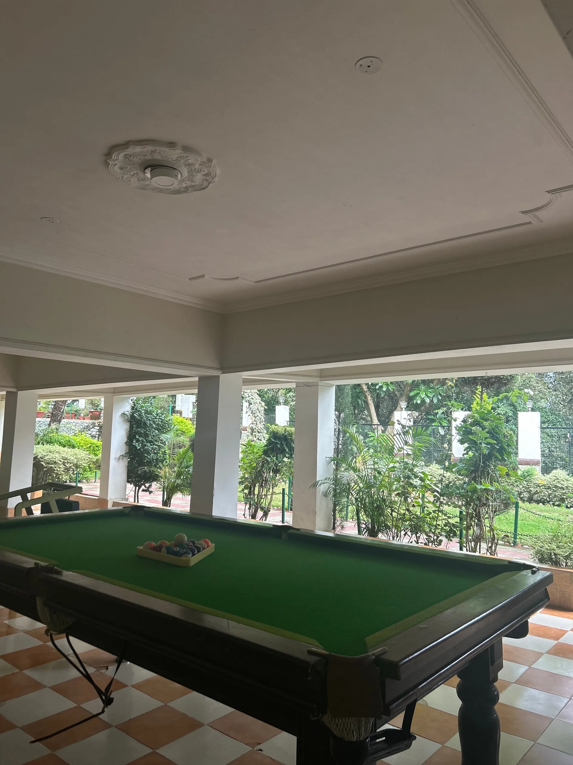 Hotel Maya Regency Bhimtal Garden