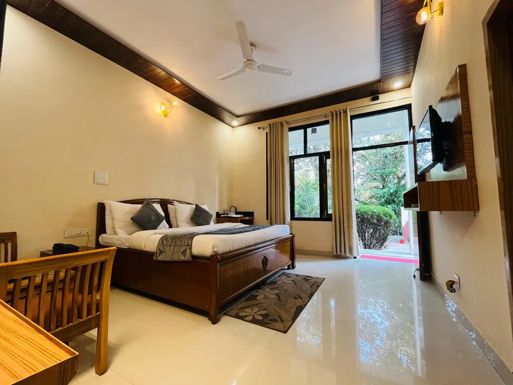 Hotel Maya Regency Bhimtal Room