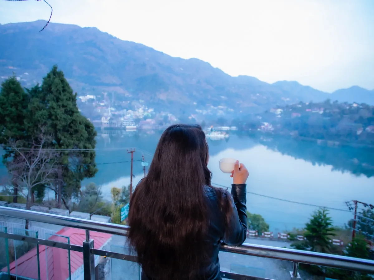 The Tal Paradise( 20 km from Nainital ) A Lake Side Hotel Outdoors