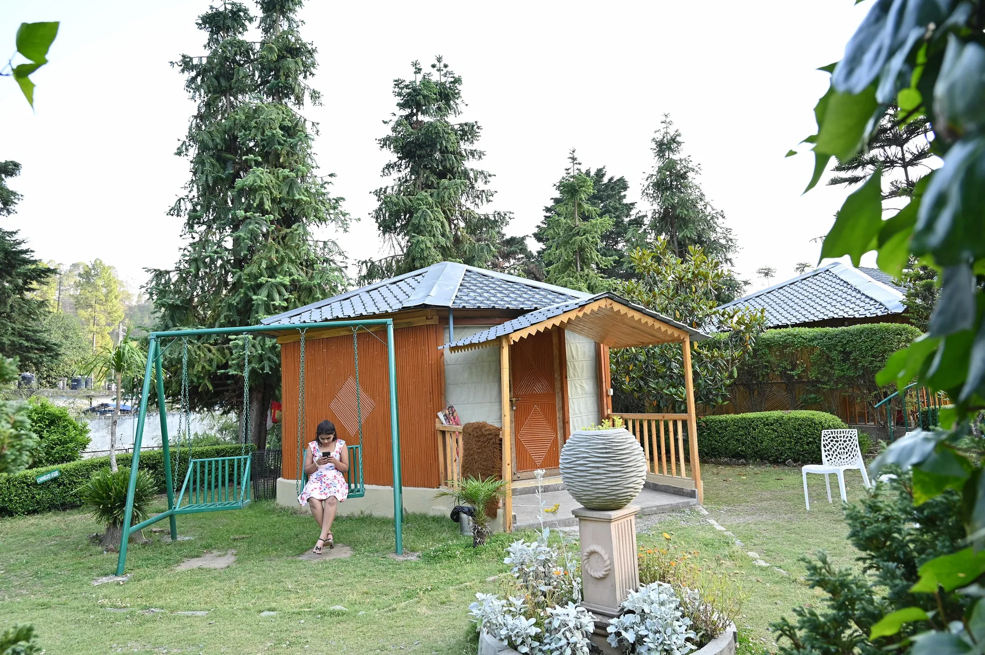 Foxoso Misty Oak Resort Nainital Room