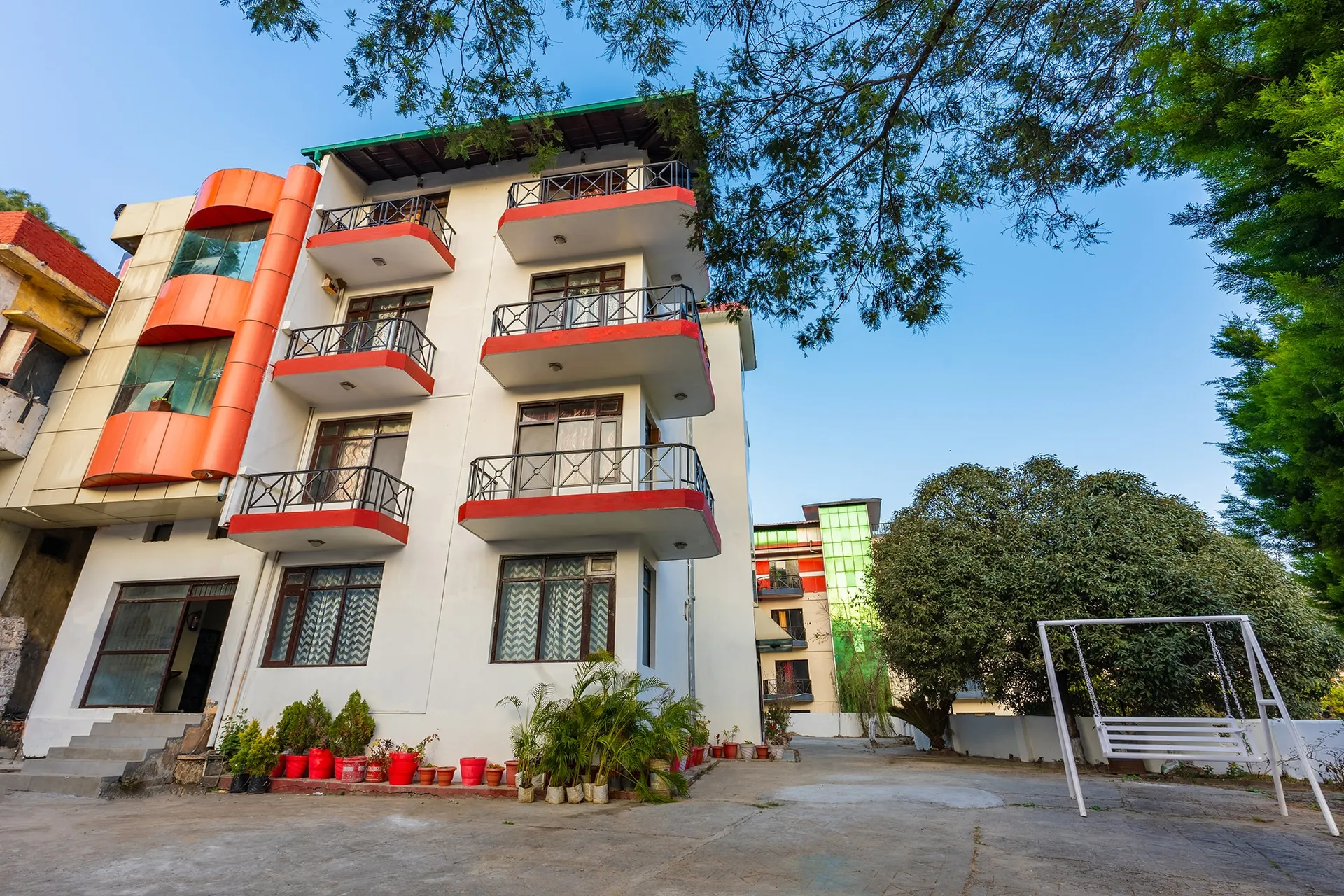 The Raikwal's Hotel & Restaurant Facade
