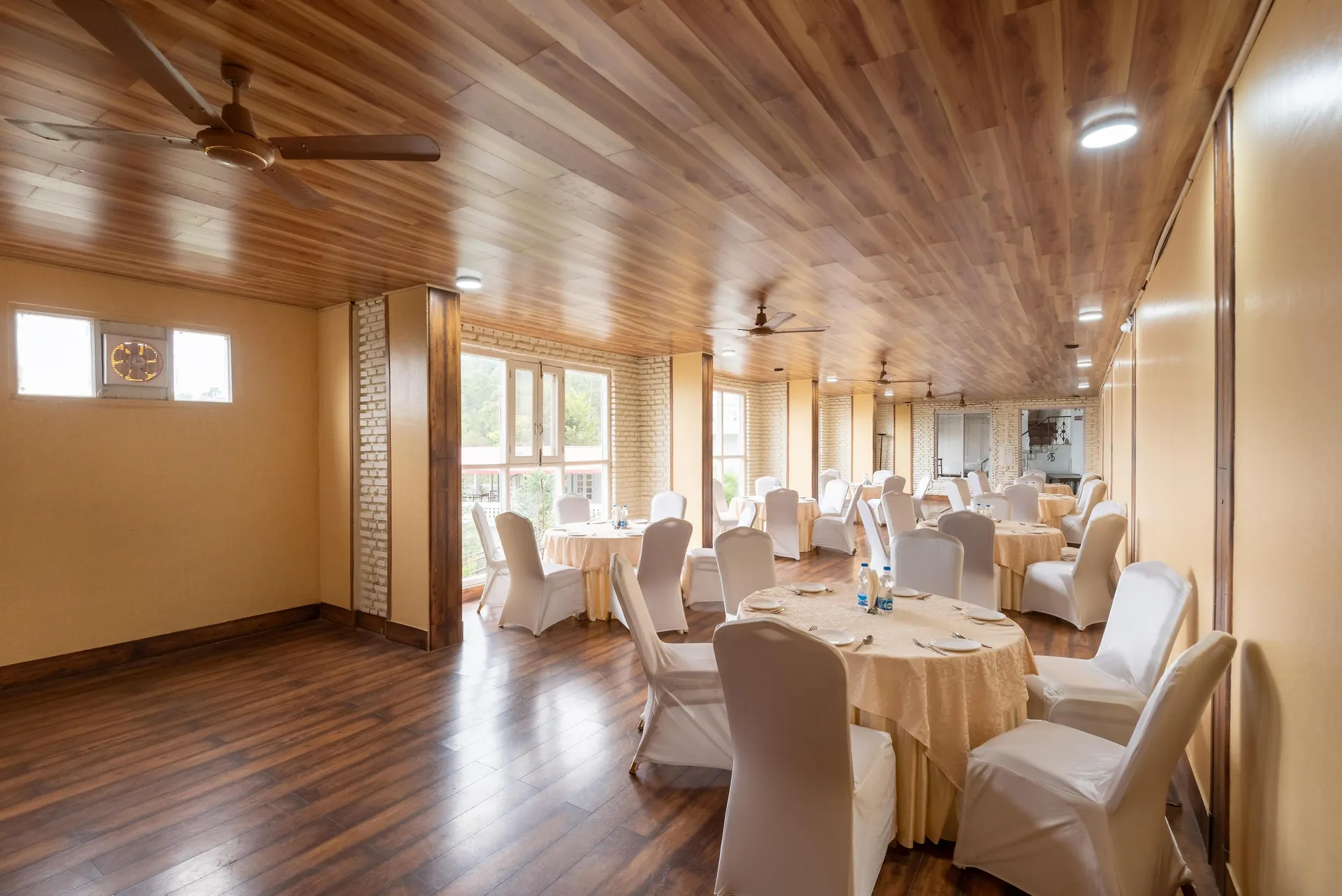DLS Tehri Club Resort Banquet