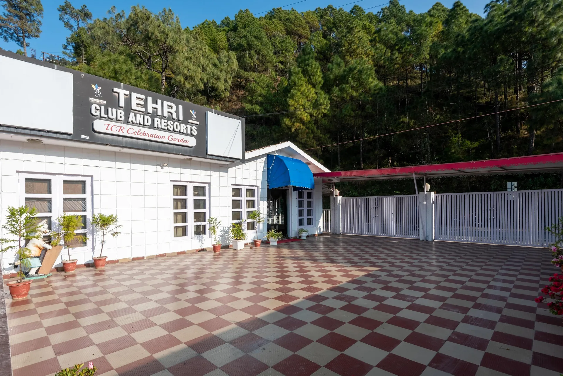 DLS Tehri Club Resort Parking