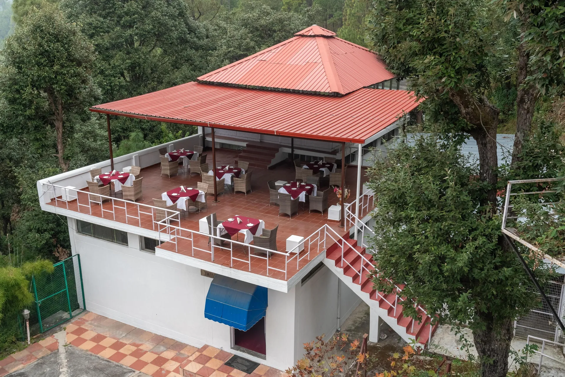 DLS Tehri Club Resort Restaurant