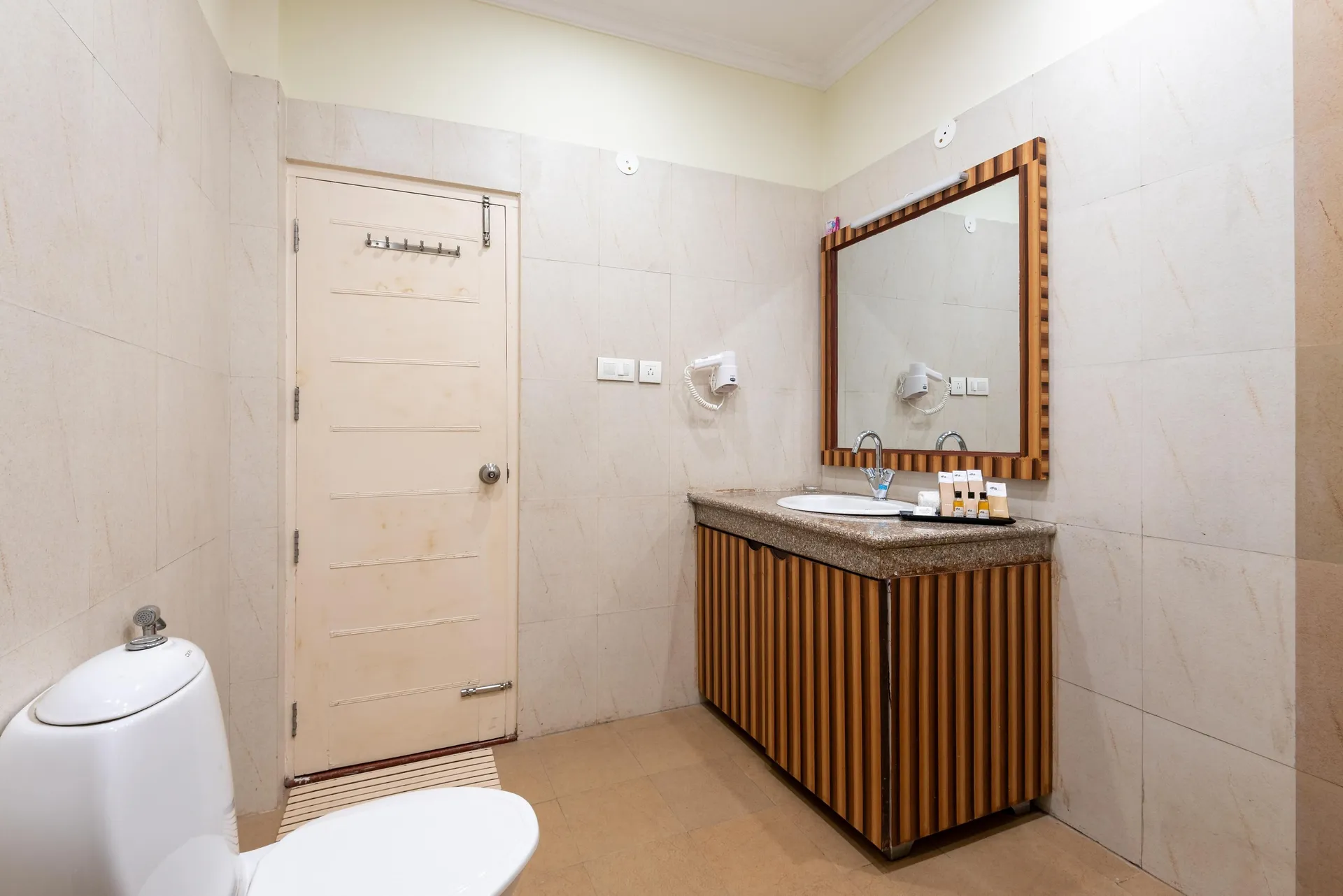 DLS Tehri Club Resort Room