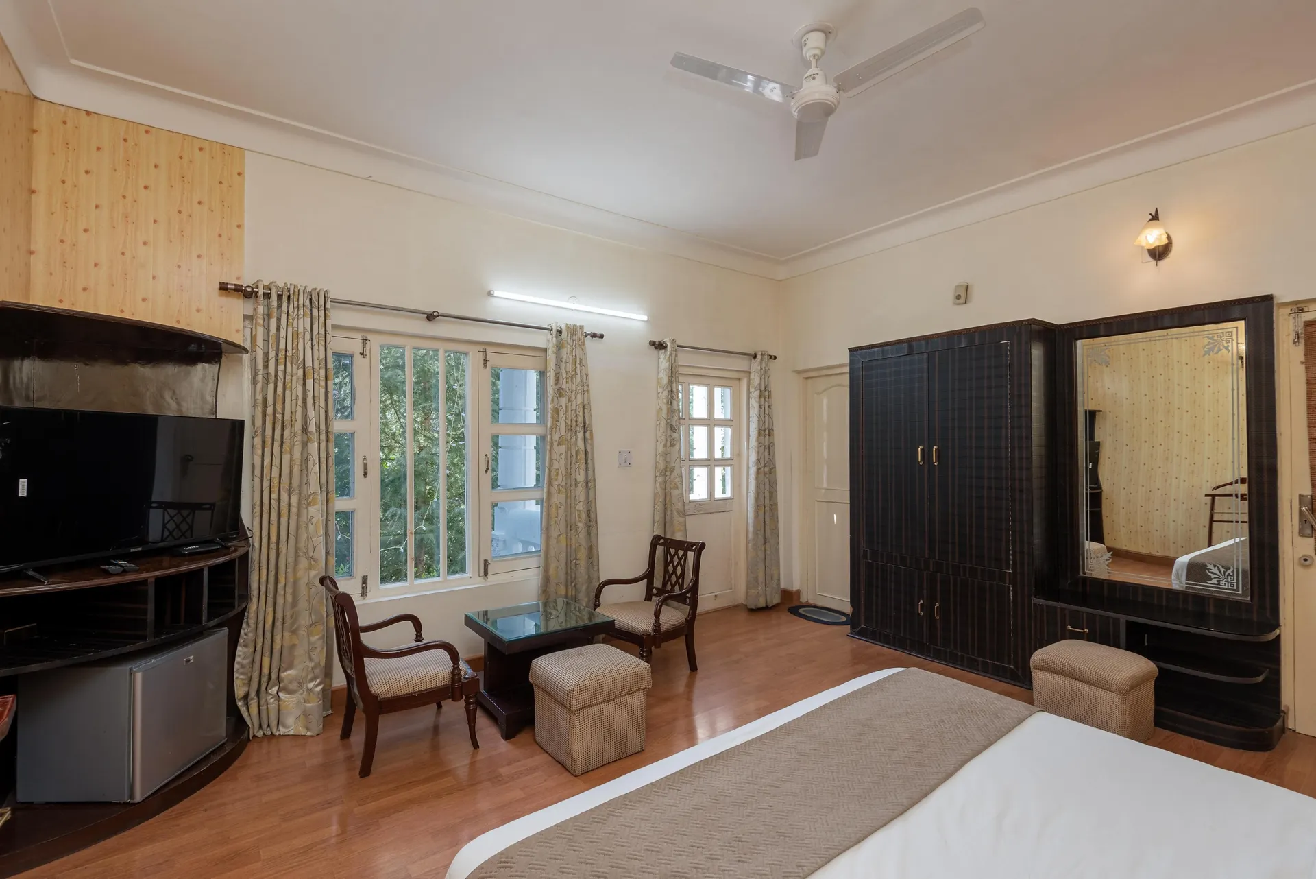 DLS Tehri Club Resort Room