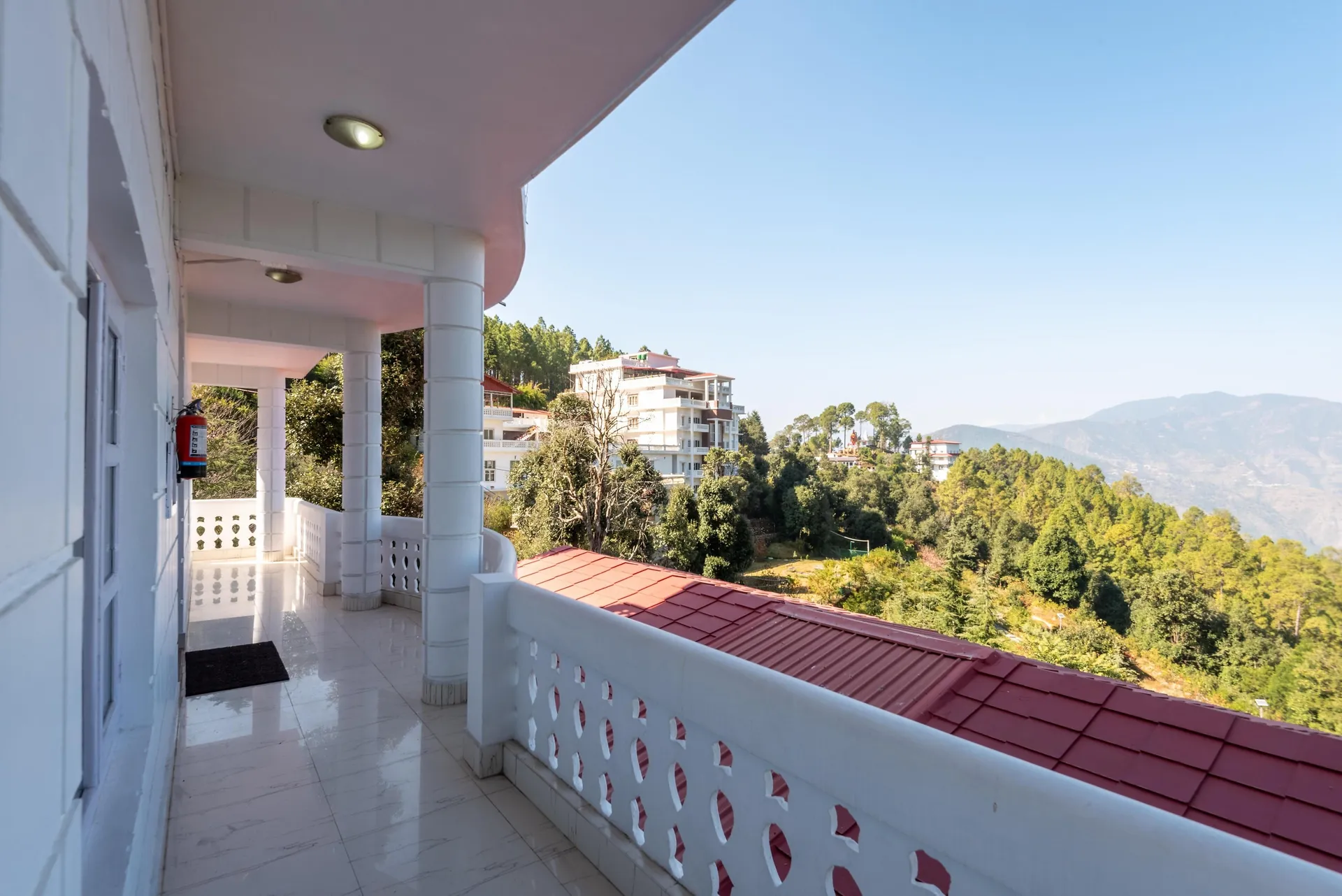 DLS Tehri Club Resort Room