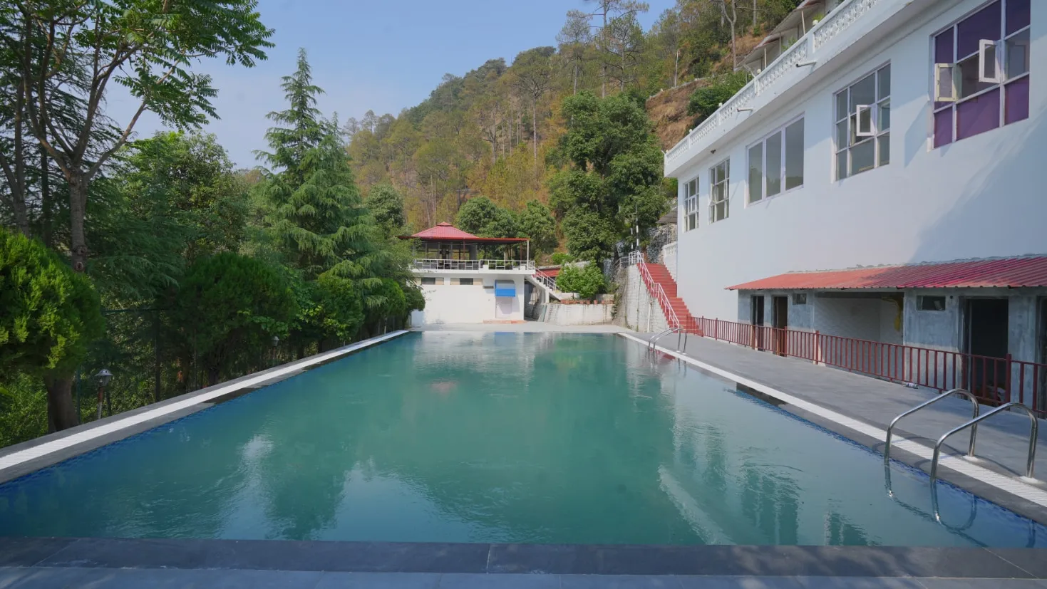 DLS Tehri Club Resort Swimming Pool