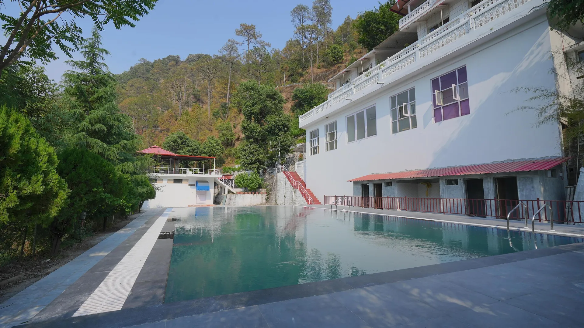 DLS Tehri Club Resort Swimming Pool