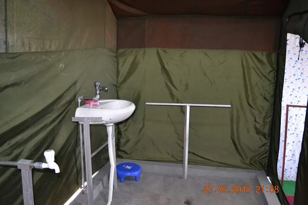The Meadows Chopta Camp Stay Bedroom