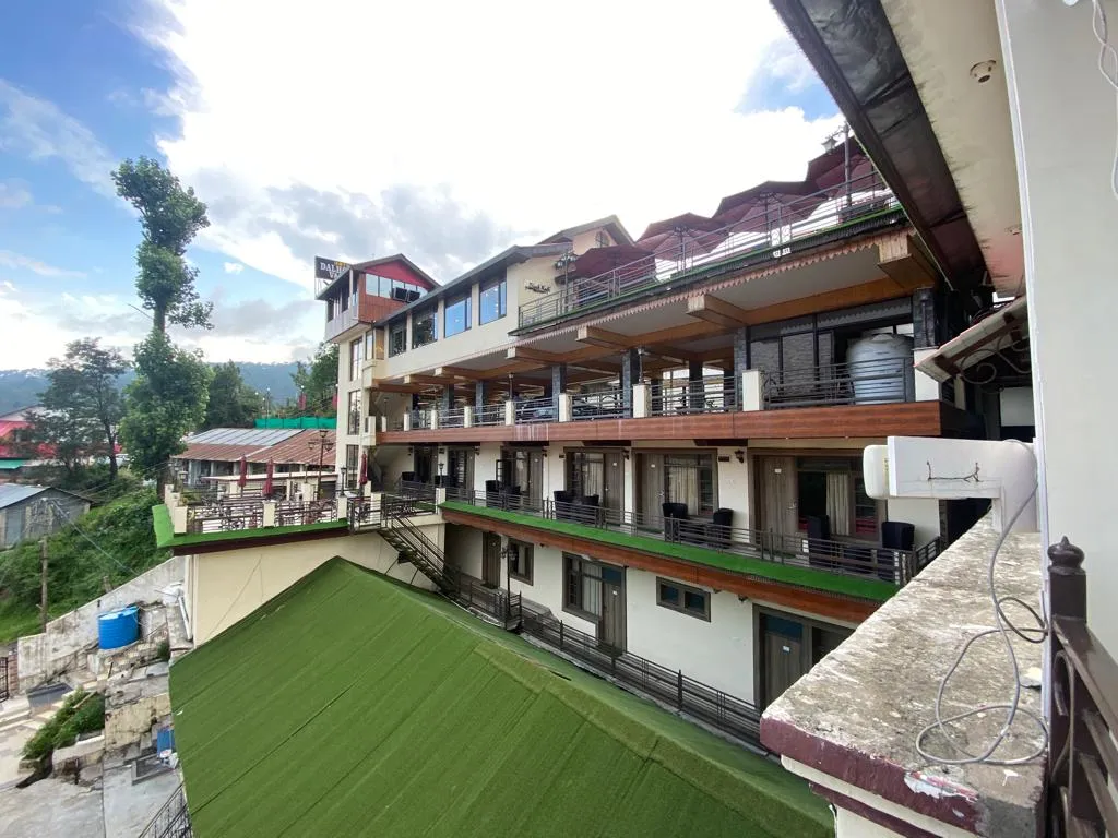 DLS Dalhousie valley resort Facade
