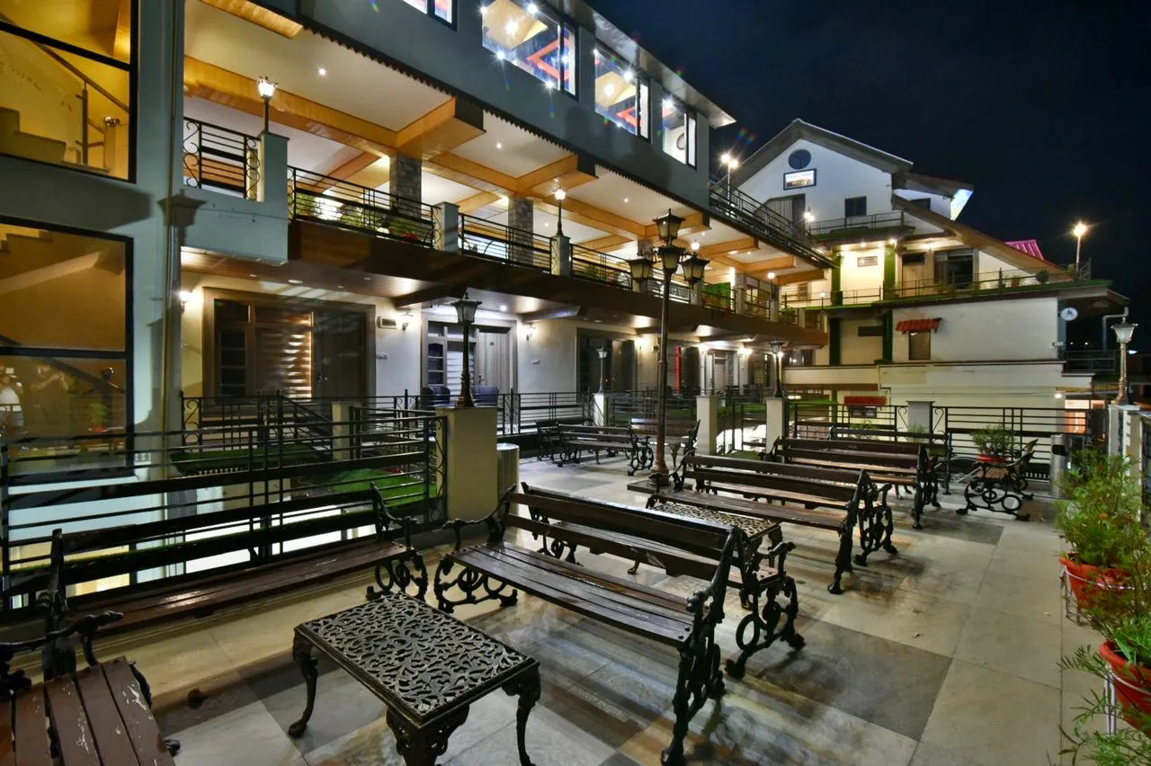 DLS Dalhousie valley resort Restaurant