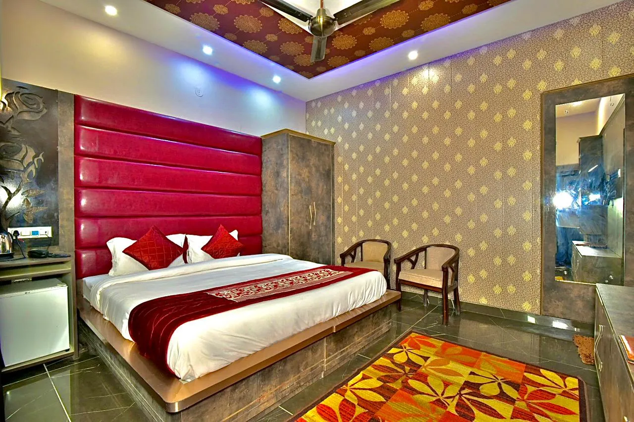 DLS Dalhousie valley resort Room