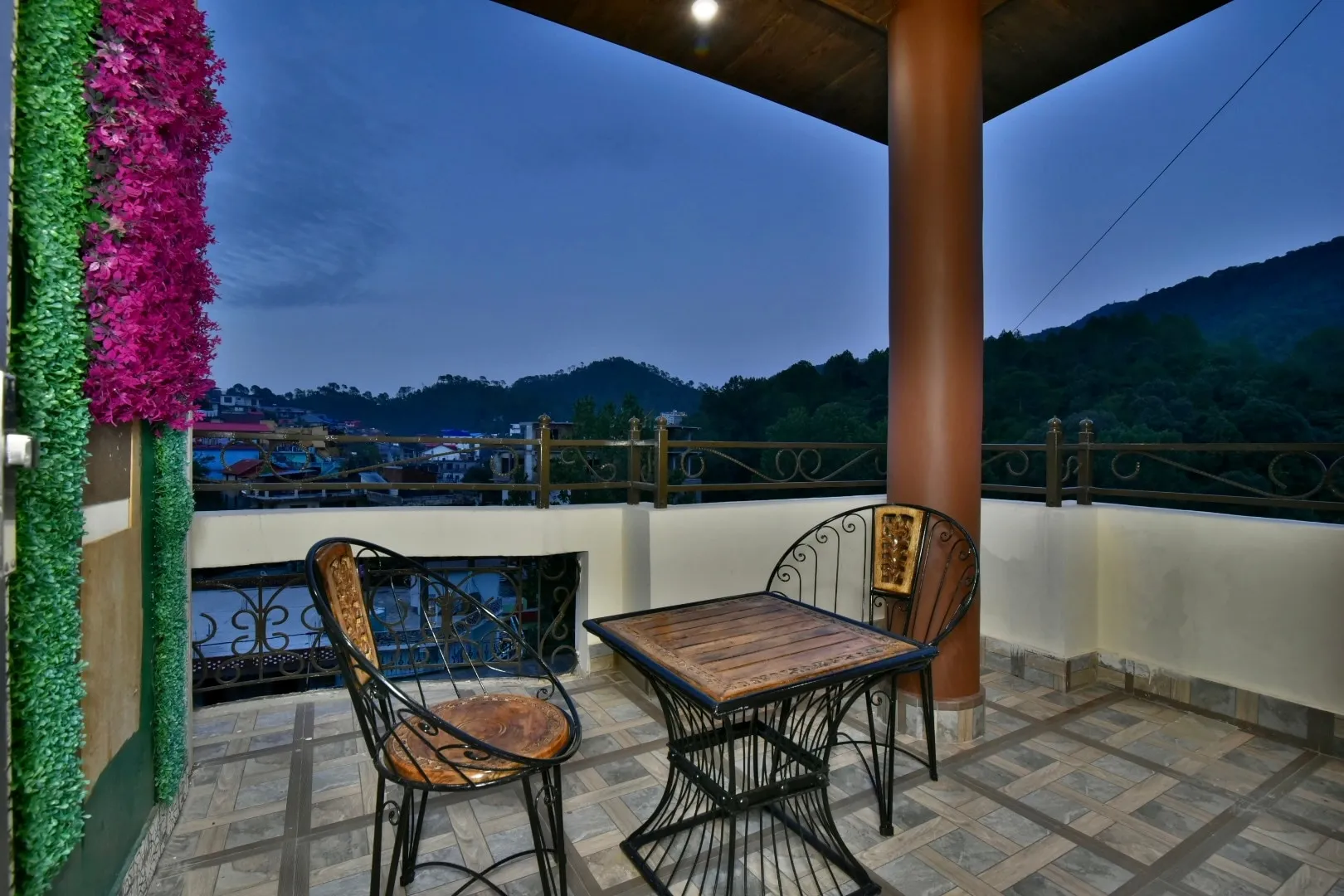 DLS Dalhousie valley resort Room