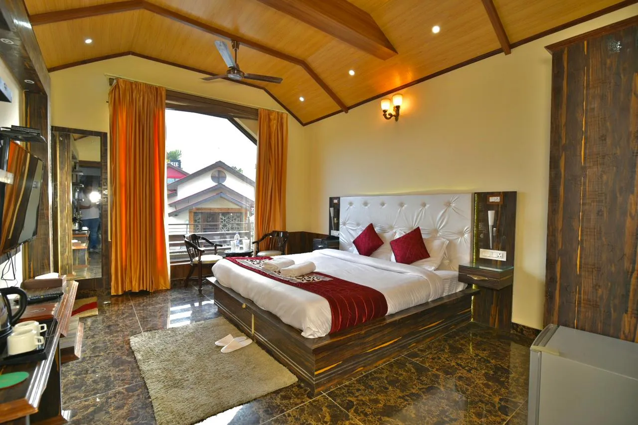 DLS Dalhousie valley resort Room