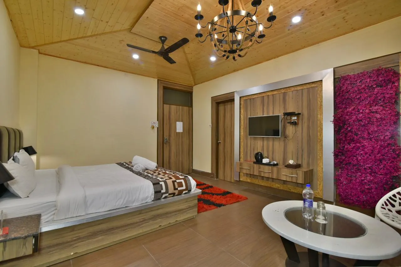 DLS Dalhousie valley resort Room