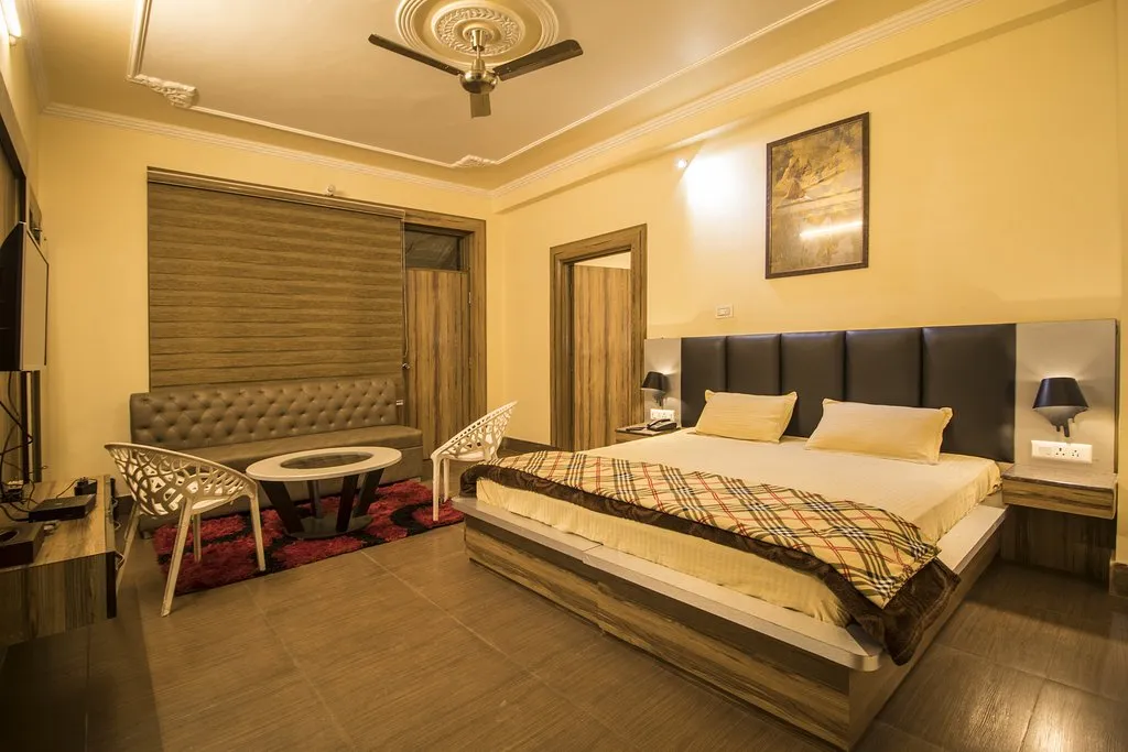 DLS Dalhousie valley resort Room