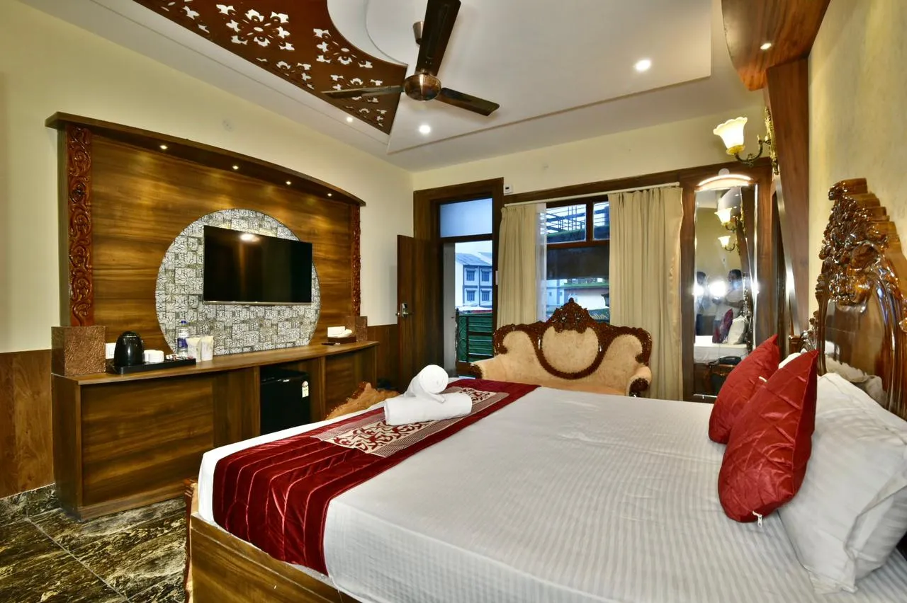 DLS Dalhousie valley resort Room