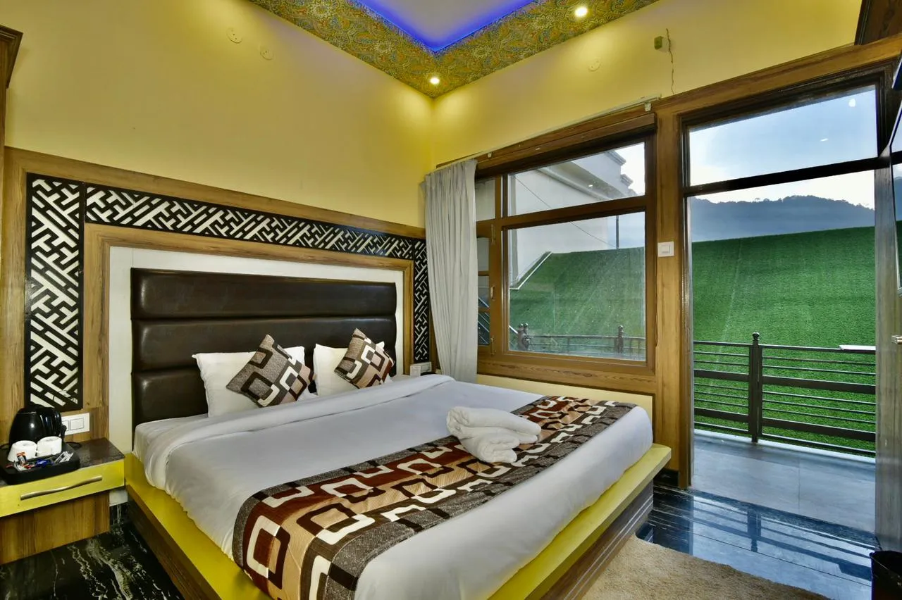 DLS Dalhousie valley resort Room