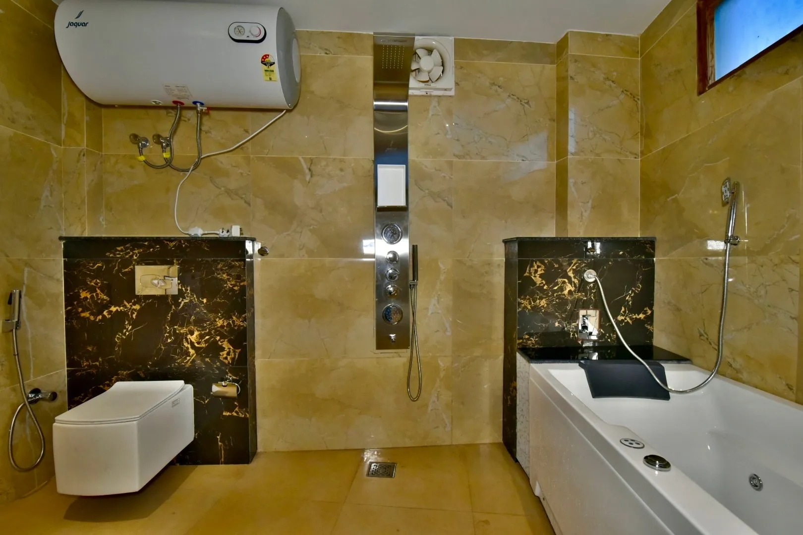 DLS Dalhousie valley resort Washroom
