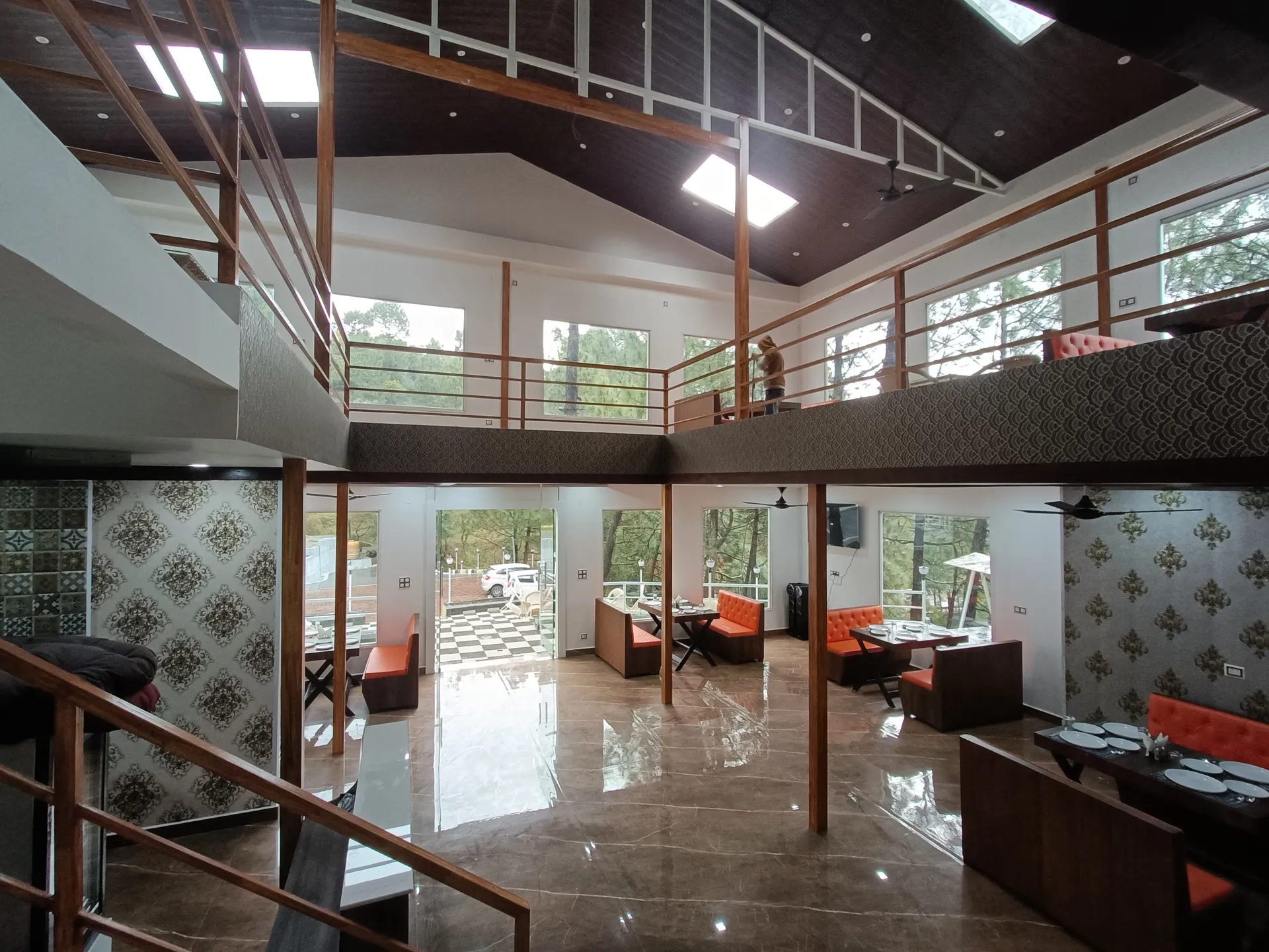 DLS Nature Trinket Resort Restaurant