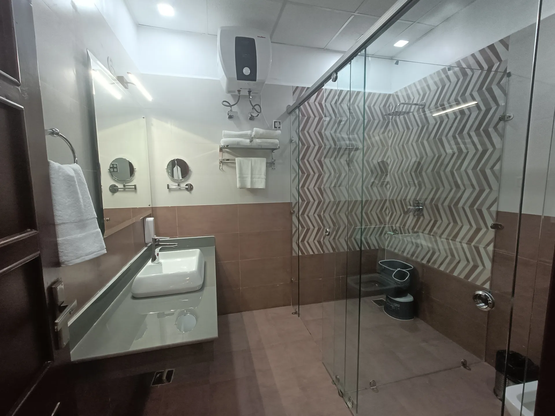 DLS Nature Trinket Resort Room