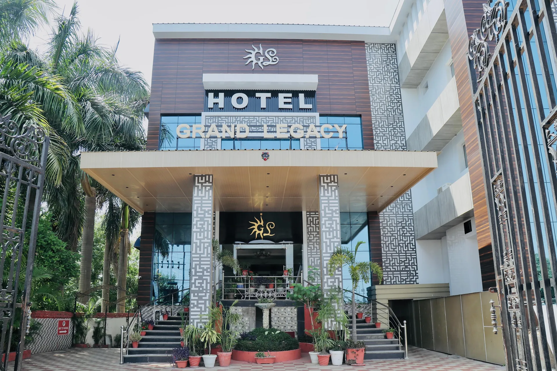 Grand legacy Facade