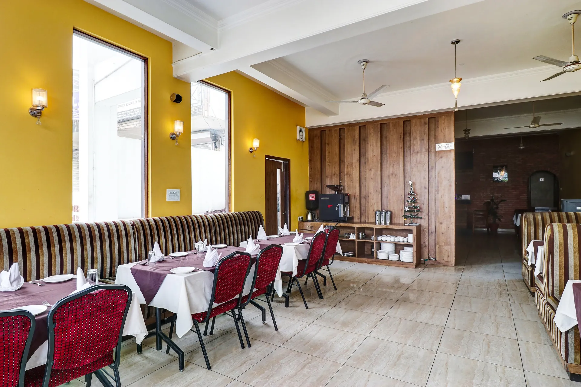 Hotel Kamla Palace Restaurant