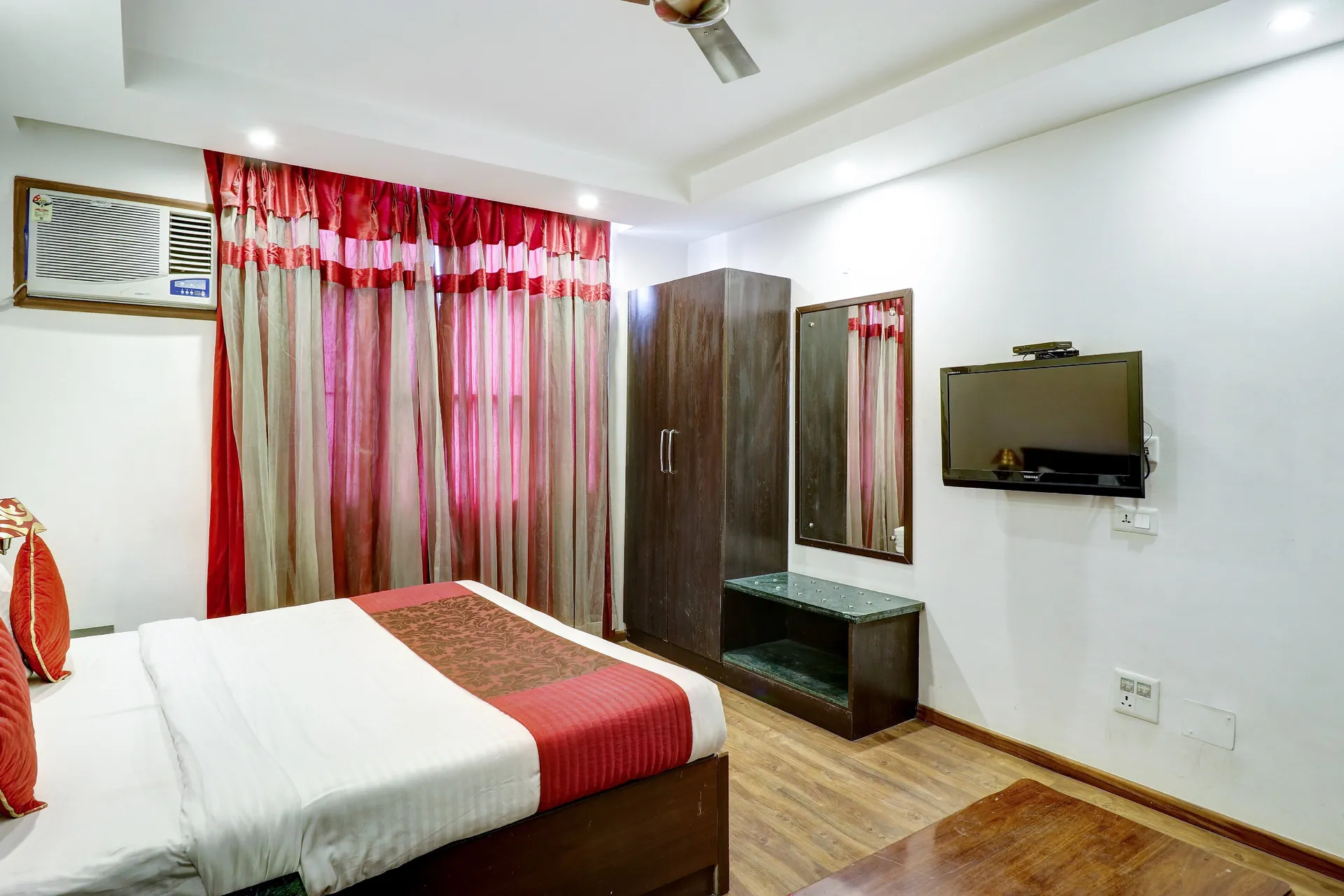 Hotel Kamla Palace Room