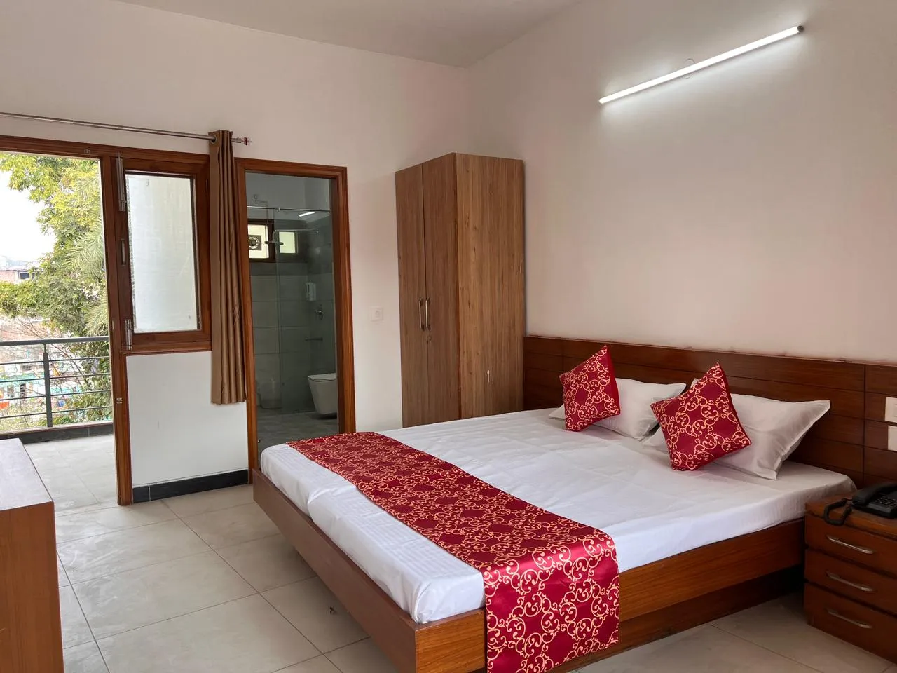Lychee Bagh Room